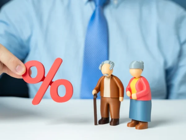 Fixed Index Annuity vs Variable Annuity: Which One Wins in 2026?